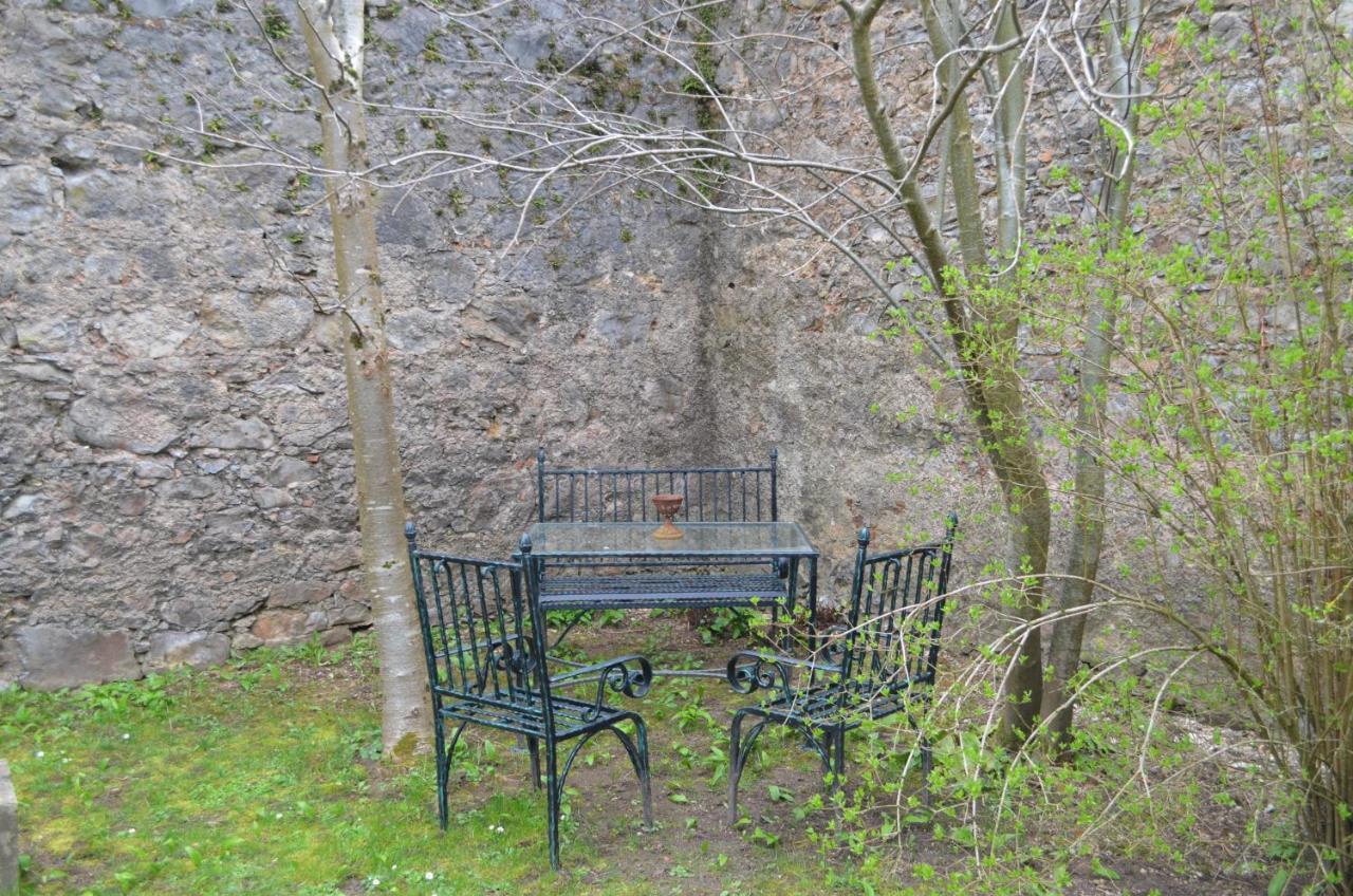 Apartma Nika Planina  Buitenkant foto
